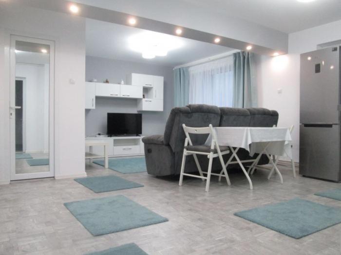 Apartament Sarra Targoviste Zewnętrze zdjęcie