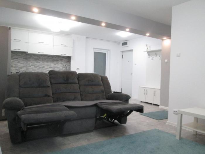 Apartament Sarra Targoviste Zewnętrze zdjęcie