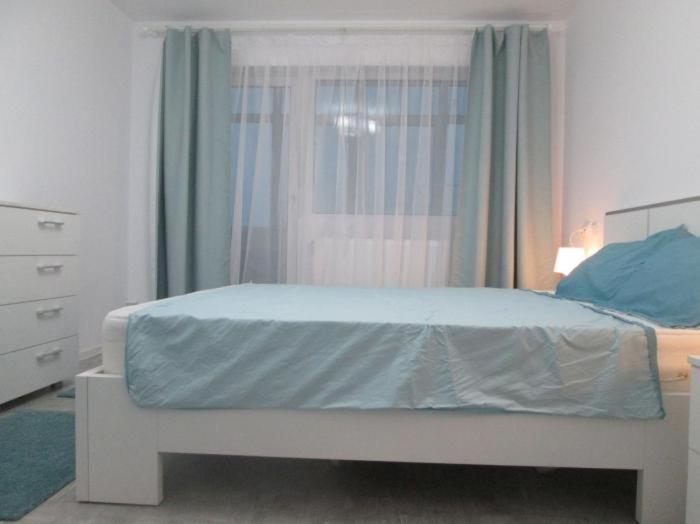 Apartament Sarra Targoviste Zewnętrze zdjęcie